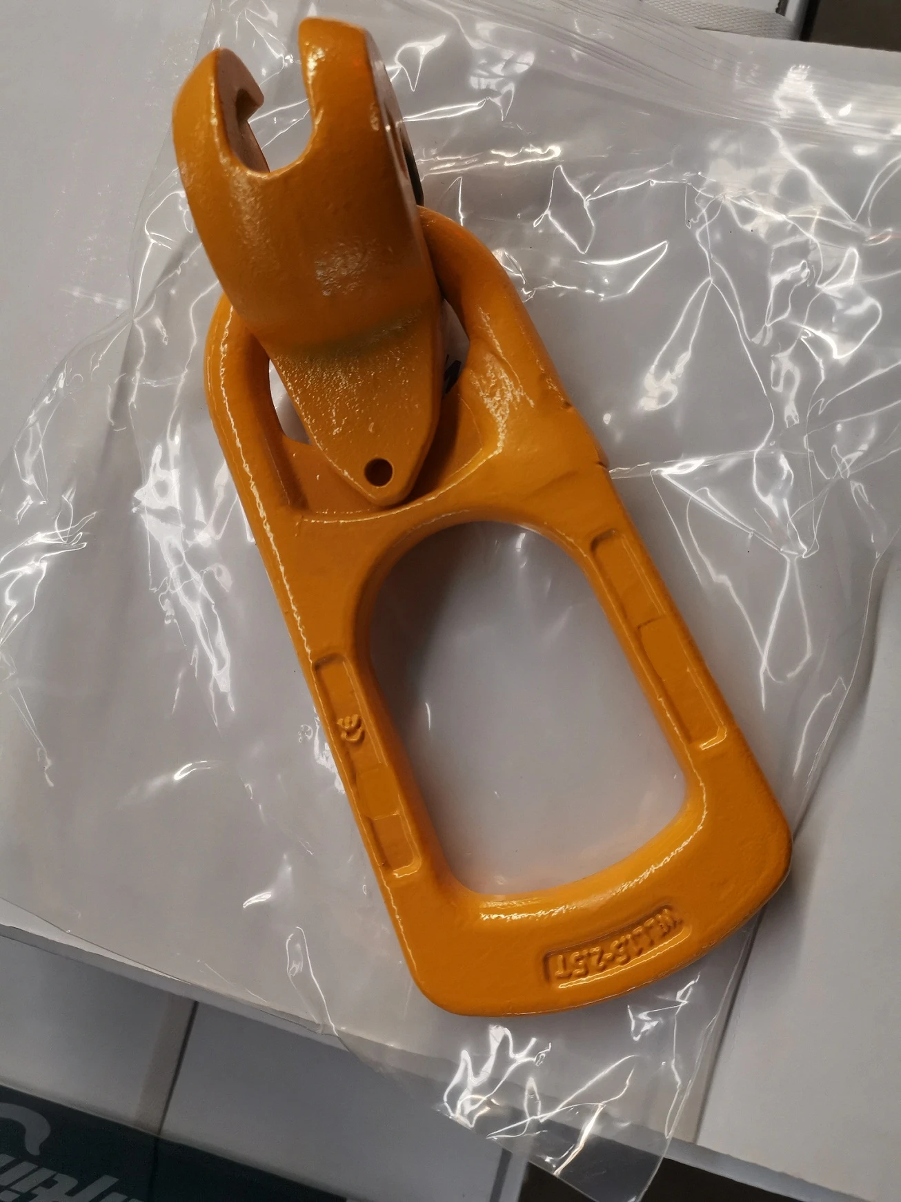swivel panel lifter
